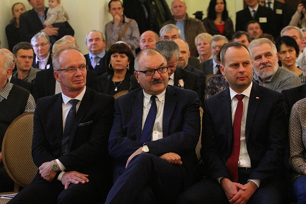 Krzyże Wolności i Solidarności przyznane opozycjonistom