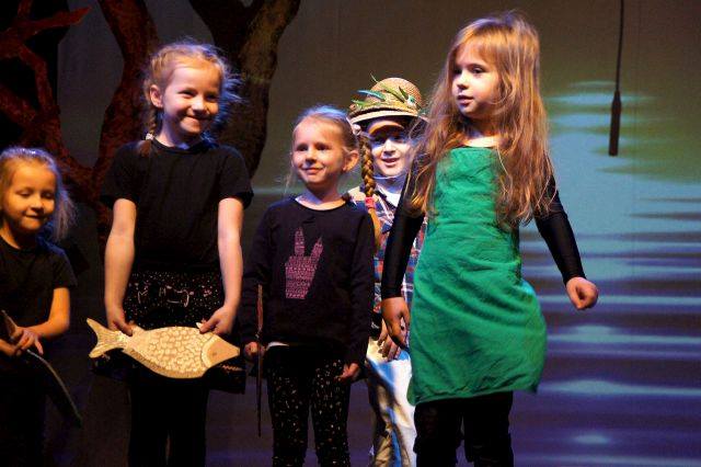 Poranek z teatrem w Młodzieżowym Centrum Kultury  w Legnicy