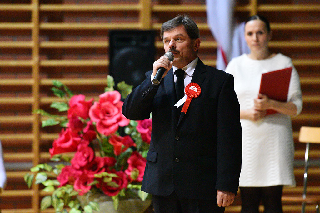 Złożyli ślubowanie i założyli kamizelki z numerem 9