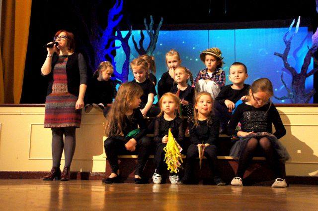Poranek z teatrem w Młodzieżowym Centrum Kultury  w Legnicy