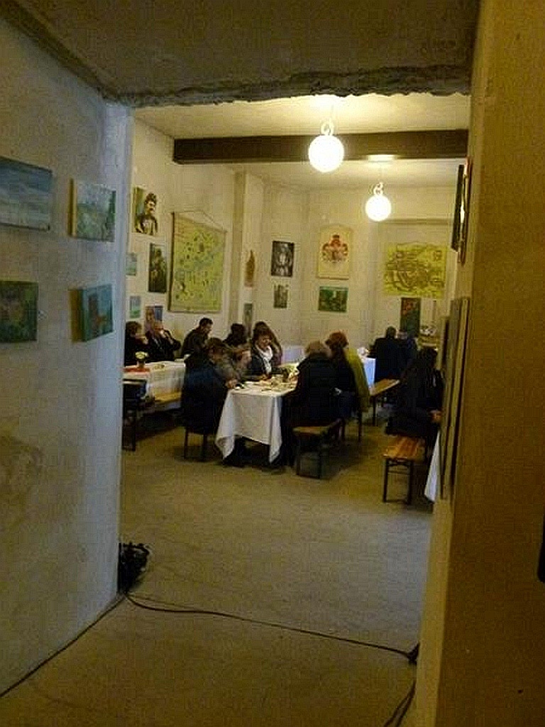 W Prochowicach został otwarty zrewitalizowany park przyzamkowy
