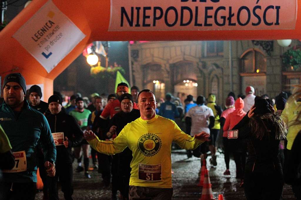 Blisko czterysta osób pobiegło w Biegu Niepodległości