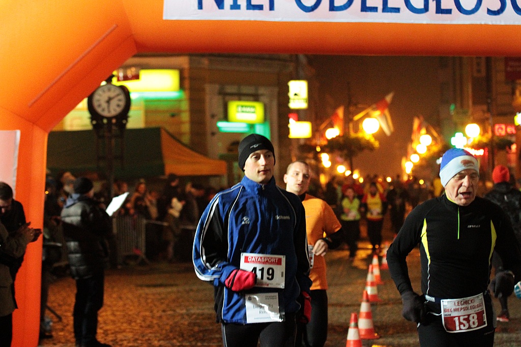 Blisko czterysta osób pobiegło w Biegu Niepodległości