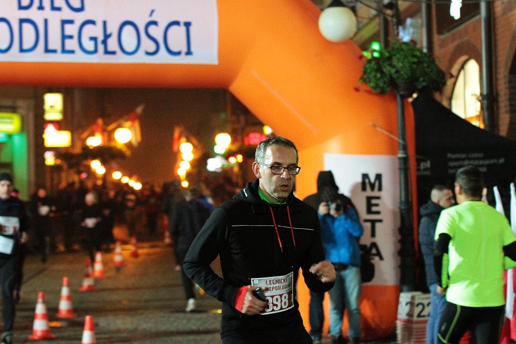 Blisko czterysta osób pobiegło w Biegu Niepodległości