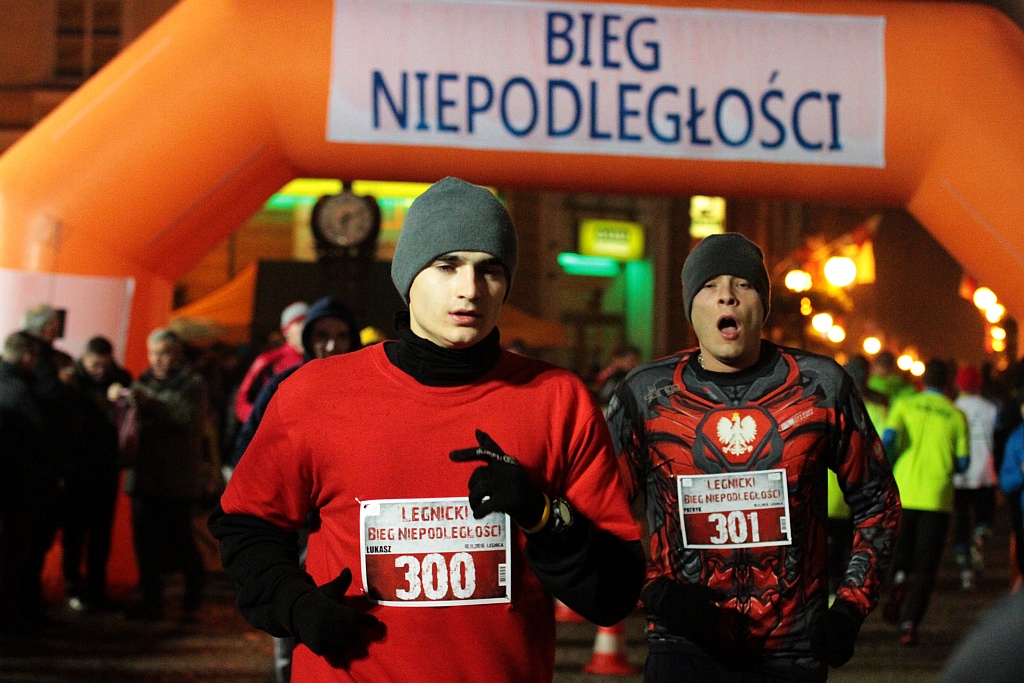 Blisko czterysta osób pobiegło w Biegu Niepodległości