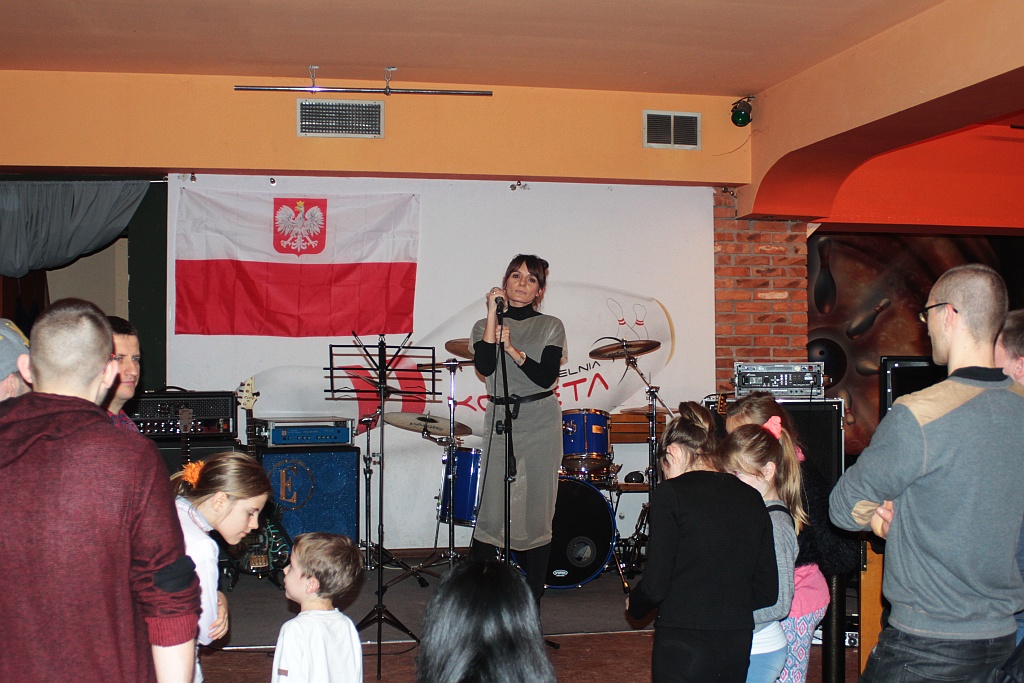 W kręgielni Kometa odbył się koncert charytatywny dla Mirki
