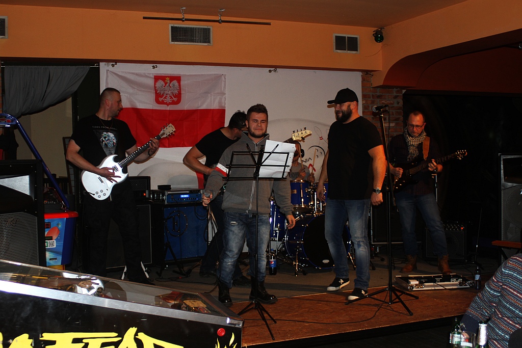 W kręgielni Kometa odbył się koncert charytatywny dla Mirki