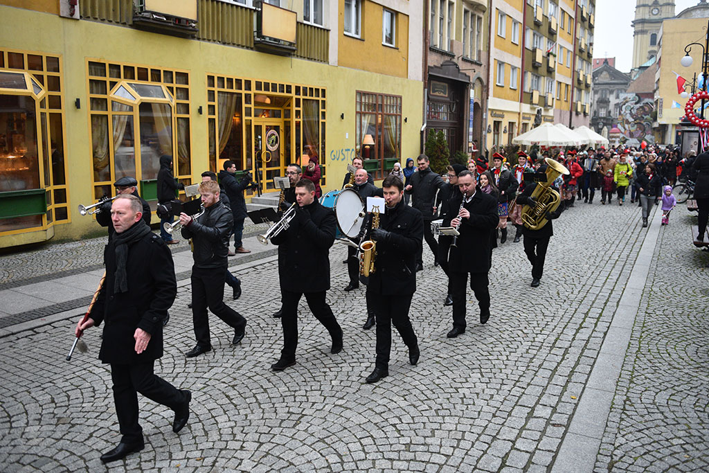 Legniczanie świętowali 98. rocznicę odzyskania niepodległości