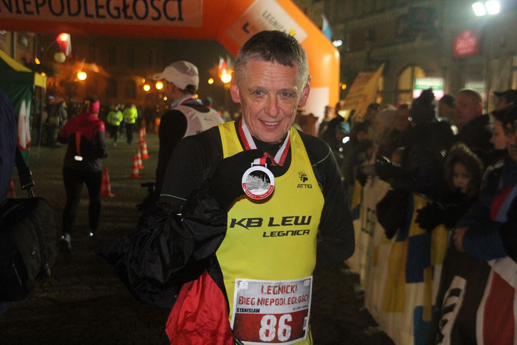 Blisko czterysta osób pobiegło w Biegu Niepodległości cz2