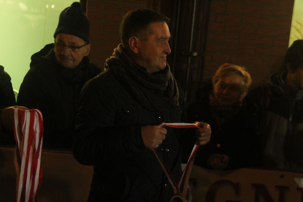 Blisko czterysta osób pobiegło w Biegu Niepodległości cz2