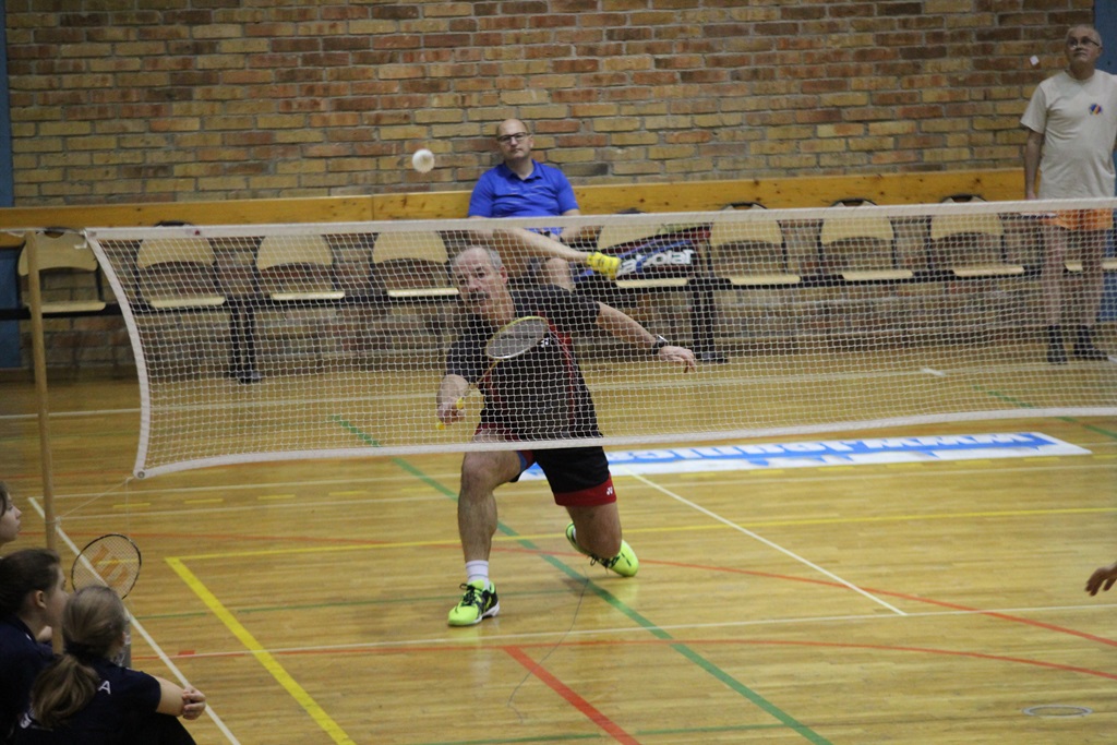 Przy Lotniczej walczyli o mistrzostwo Legnicy w badmintonie