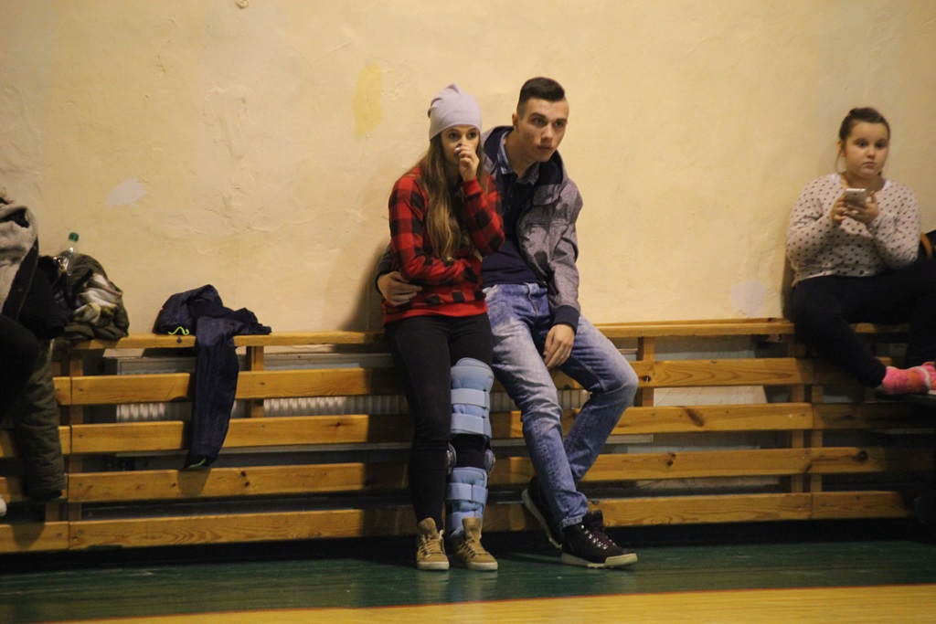 Derby regionu dla piłkarek ręcznych legnickiej Dziewiątki
