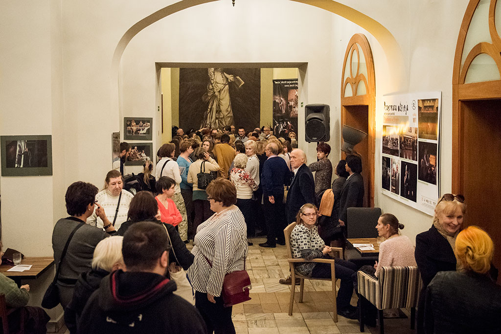 W teatrze odbyła się premiera spektaklu „A może nad morze”