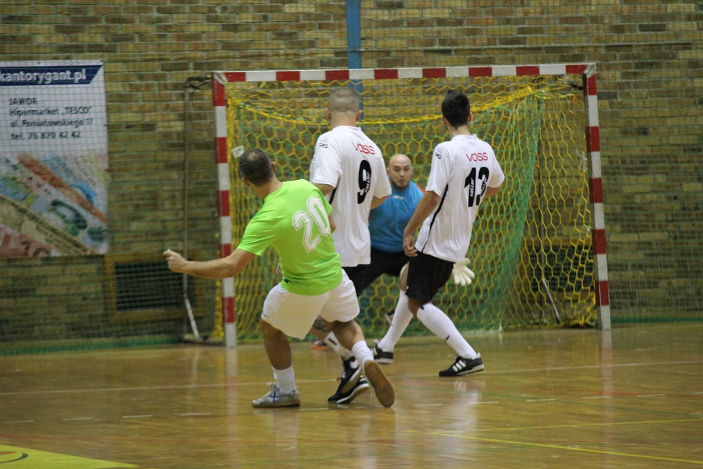 1. LLH: Wysoka wygrana mistrza. Wietrzak Team liderem
