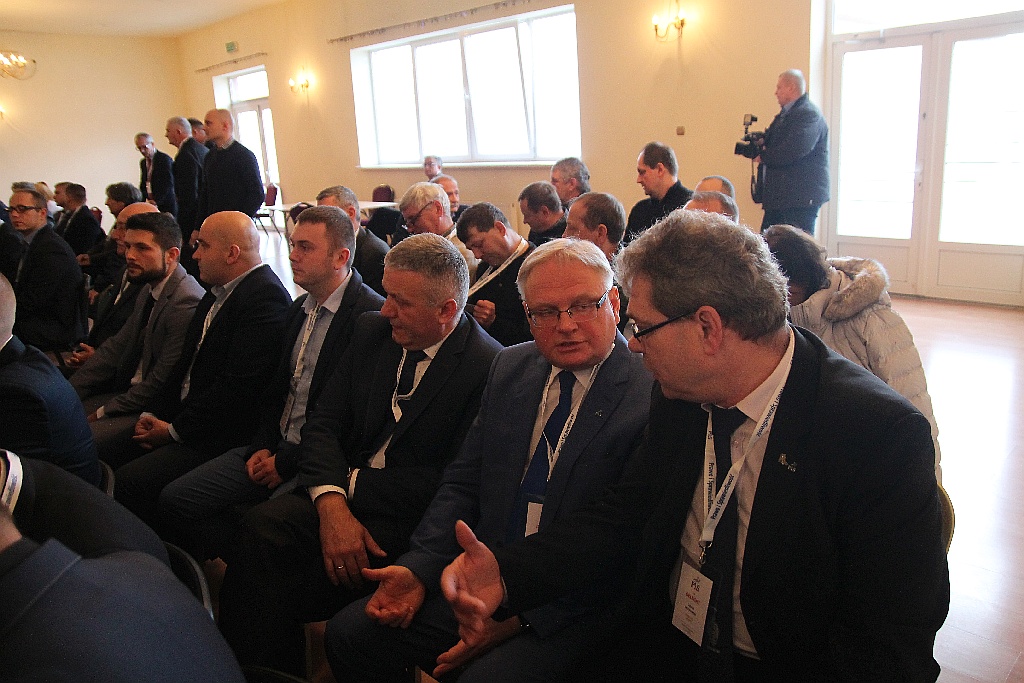 Prawo i Sprawiedliwość wybiera w Legnicy władze regionalne