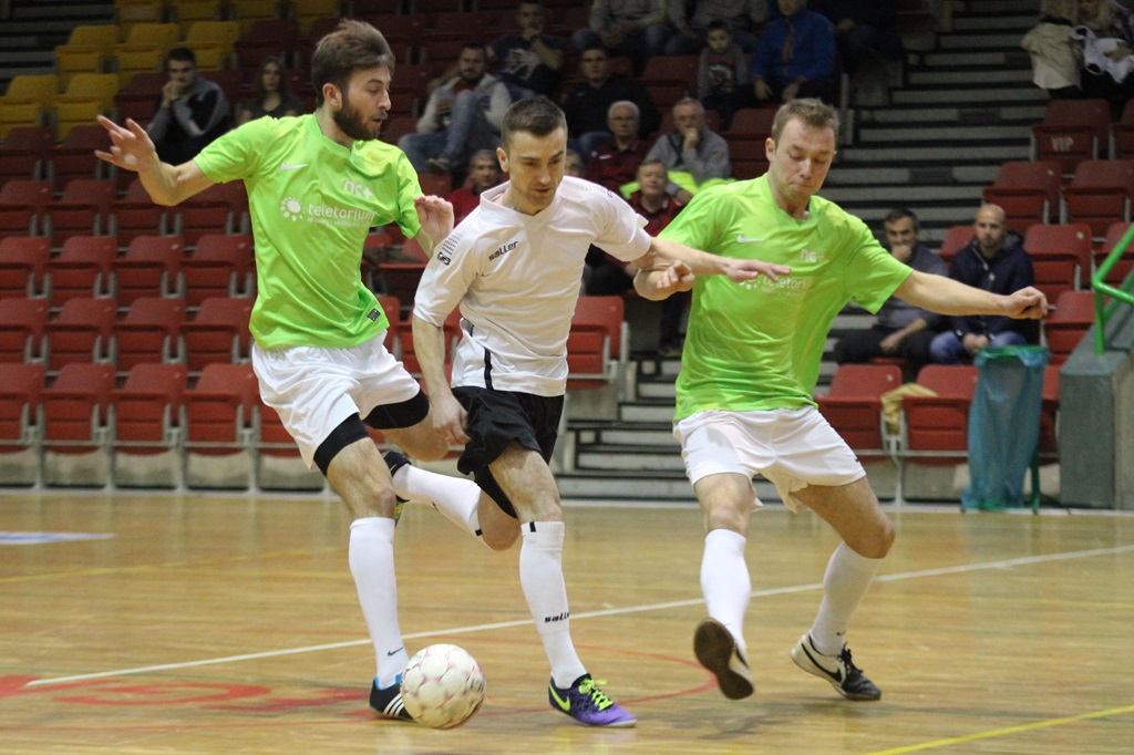1. LLH: Wysoka wygrana mistrza. Wietrzak Team liderem