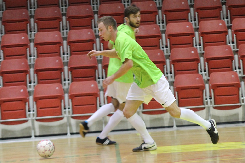 1. LLH: Wysoka wygrana mistrza. Wietrzak Team liderem
