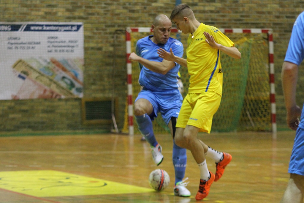 1. LLH: Wysoka wygrana mistrza. Wietrzak Team liderem