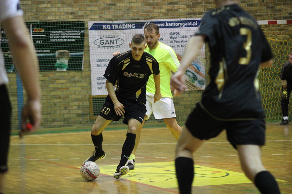 1. LLH: Wysoka wygrana mistrza. Wietrzak Team liderem
