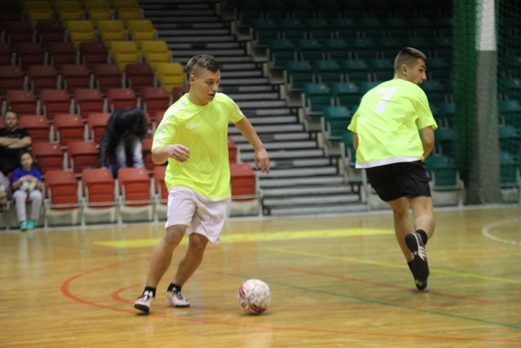 1. LLH: Wysoka wygrana mistrza. Wietrzak Team liderem