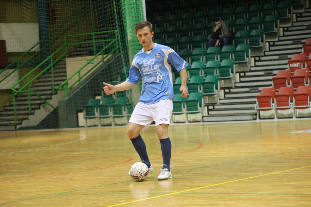 1. LLH: Wysoka wygrana mistrza. Wietrzak Team liderem
