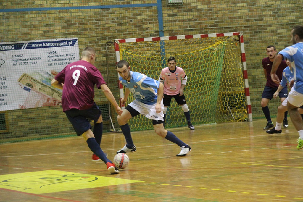 1. LLH: Wysoka wygrana mistrza. Wietrzak Team liderem