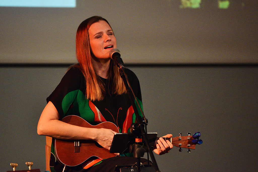 Natalia Grosiak, liderka Mikromusic wystąpiła w akademiku
