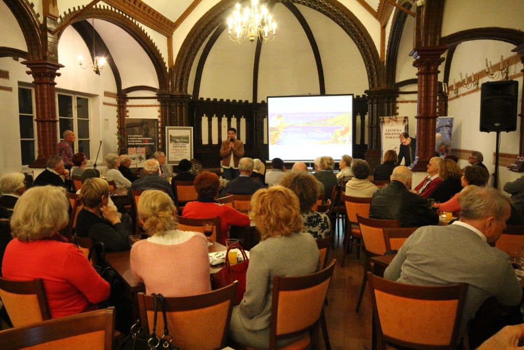 Z biegiem Dniestru. Od Bieszczad do Okopów Świętej Trójcy