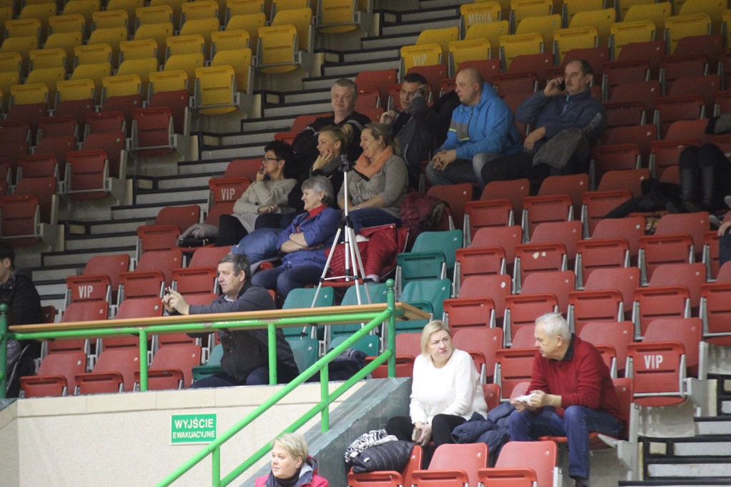 Juniorskie derby szczypiornistów dla Siódemki Miedź Legnica