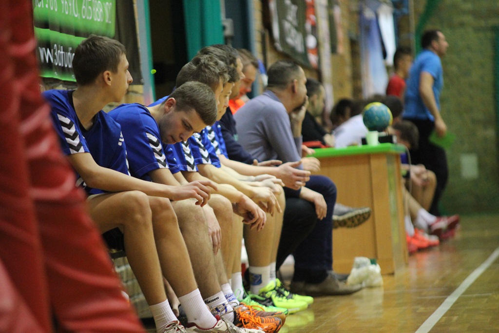 Juniorskie derby szczypiornistów dla Siódemki Miedź Legnica
