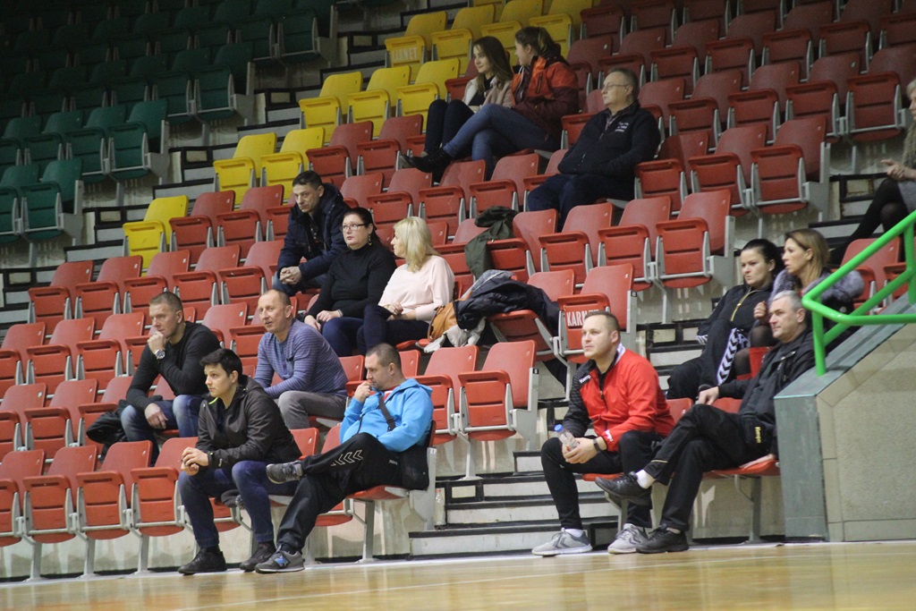 Juniorskie derby szczypiornistów dla Siódemki Miedź Legnica