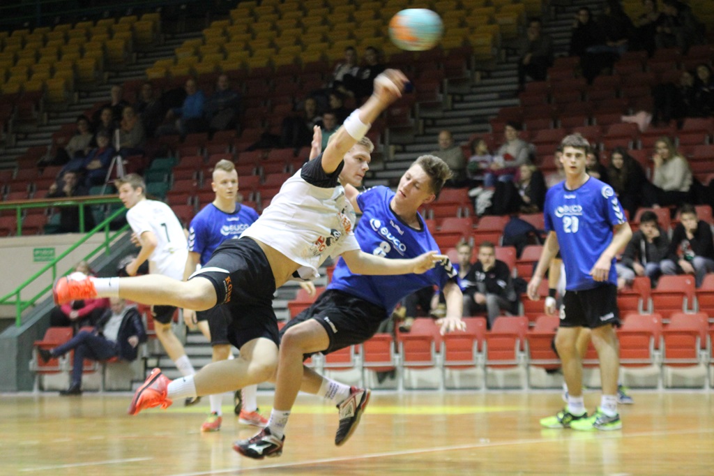 Juniorskie derby szczypiornistów dla Siódemki Miedź Legnica