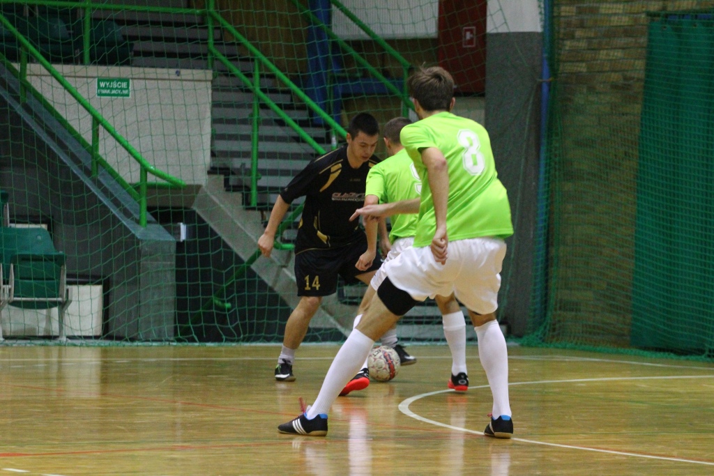 1. LLH: Zwycięstwa Auto-Elektryka, Cuprum i Futbol.Legnica.pl