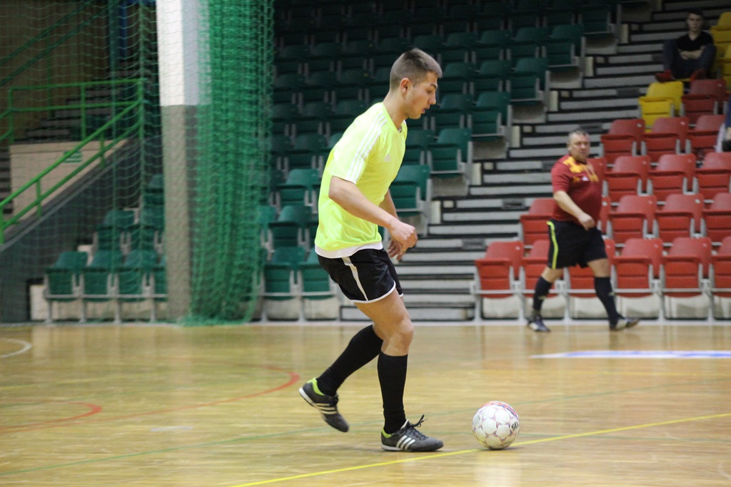 1. LLH: Zwycięstwa Auto-Elektryka, Cuprum i Futbol.Legnica.pl