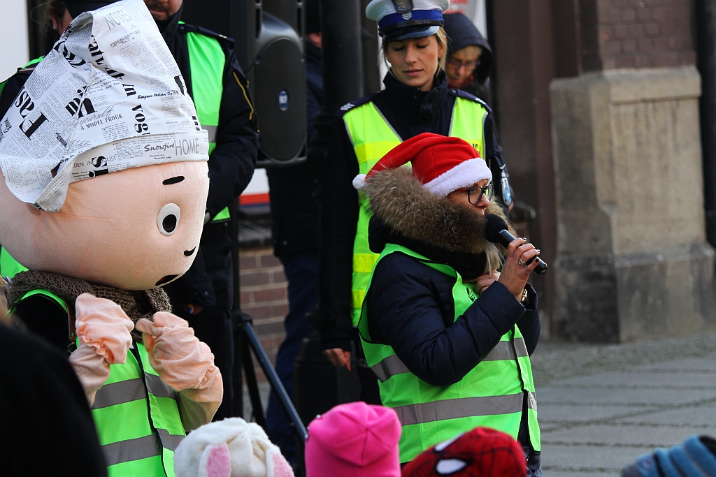 Legnickie przedszkolaki otrzymały kamizelki odblaskowe