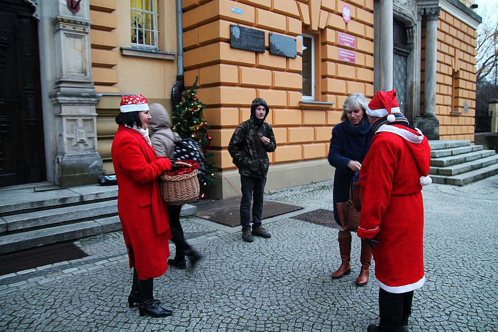 Święty Mikołaj w I Liceum i Gimnazjum TWP w Legnicy