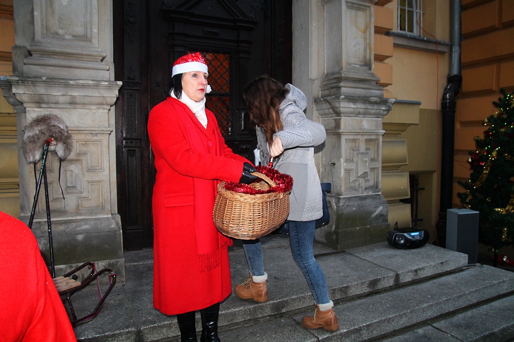 Święty Mikołaj w I Liceum i Gimnazjum TWP w Legnicy