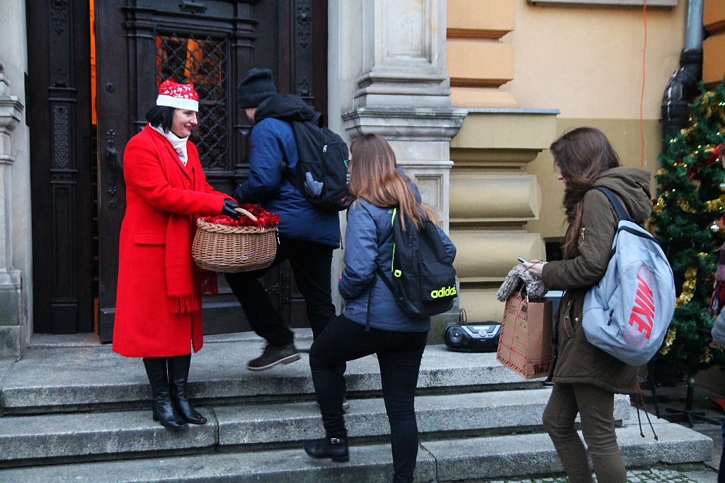 Święty Mikołaj w I Liceum i Gimnazjum TWP w Legnicy