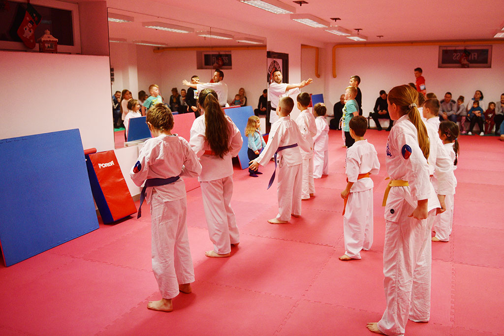 Mikołaj odwiedził najmłodszych wychowanków Biszczaka