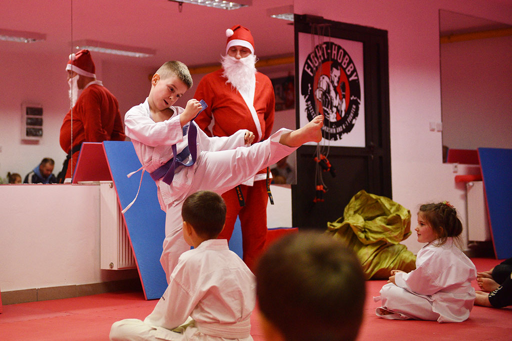 Mikołaj odwiedził najmłodszych wychowanków Biszczaka