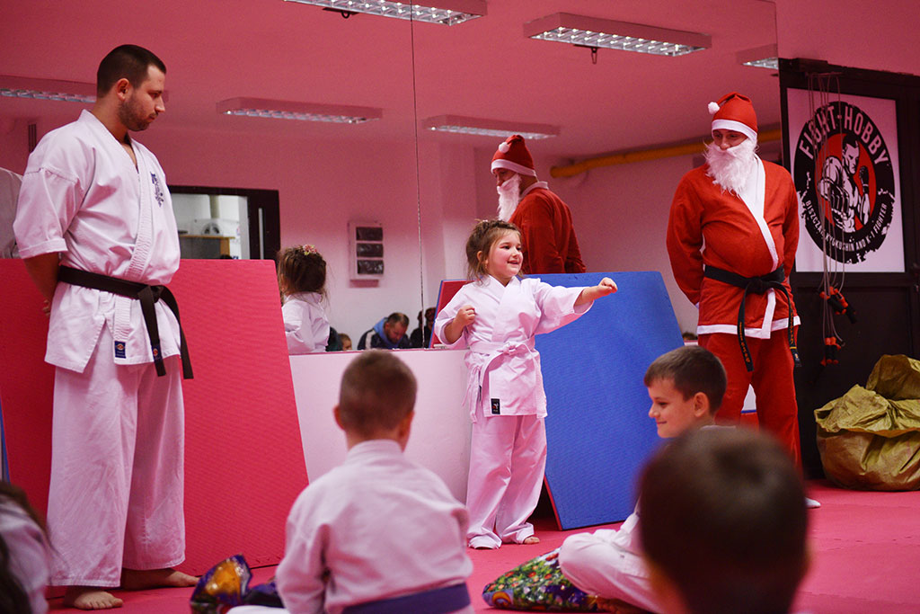 Mikołaj odwiedził najmłodszych wychowanków Biszczaka