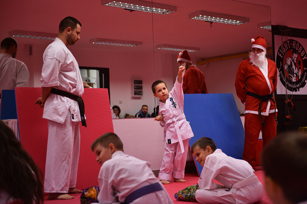 Mikołaj odwiedził najmłodszych wychowanków Biszczaka