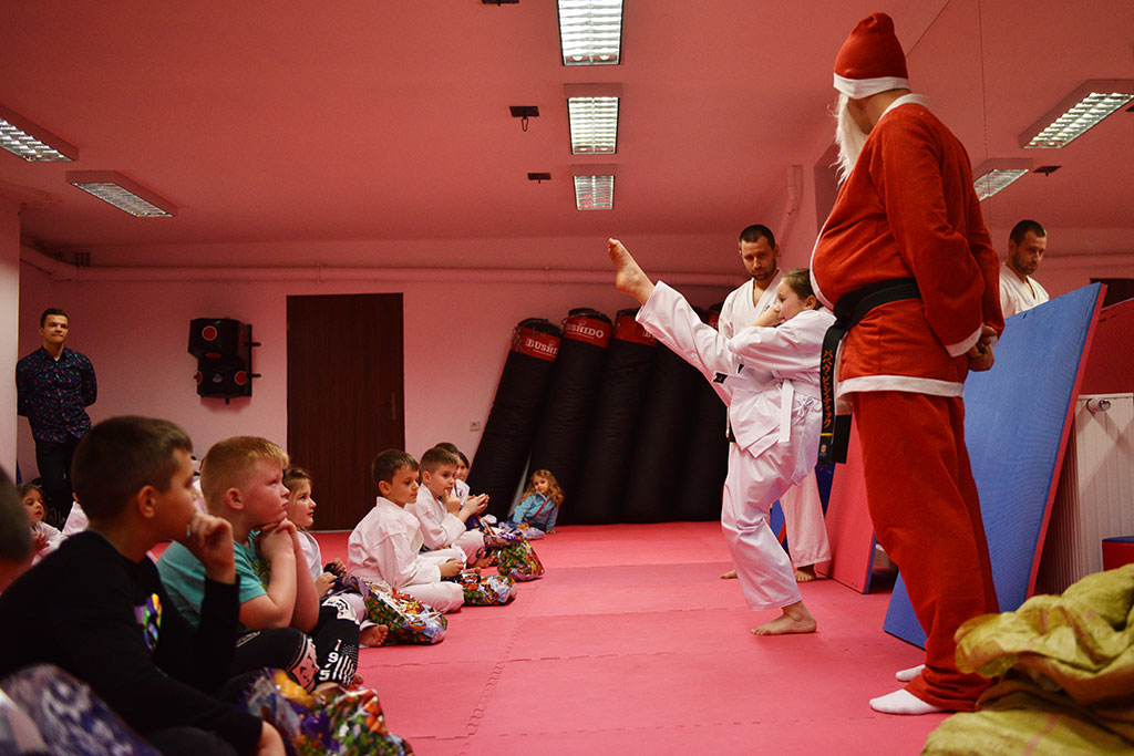 Mikołaj odwiedził najmłodszych wychowanków Biszczaka