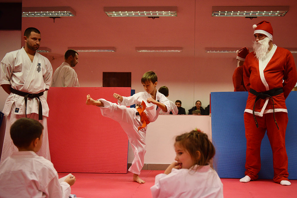 Mikołaj odwiedził najmłodszych wychowanków Biszczaka