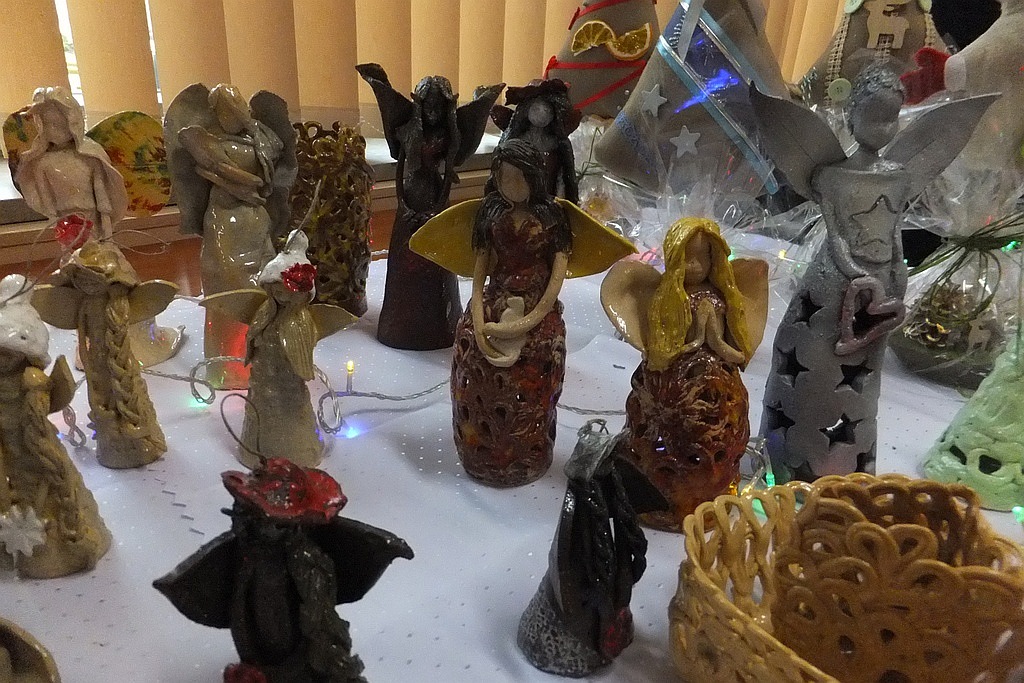 Kiermasz dekoracji świątecznych odbywa się w starostwie