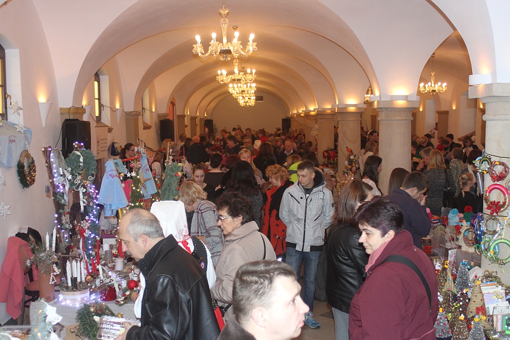 W Krotoszycach odbył się Kaczawski Jarmark Bożonarodzeniowy