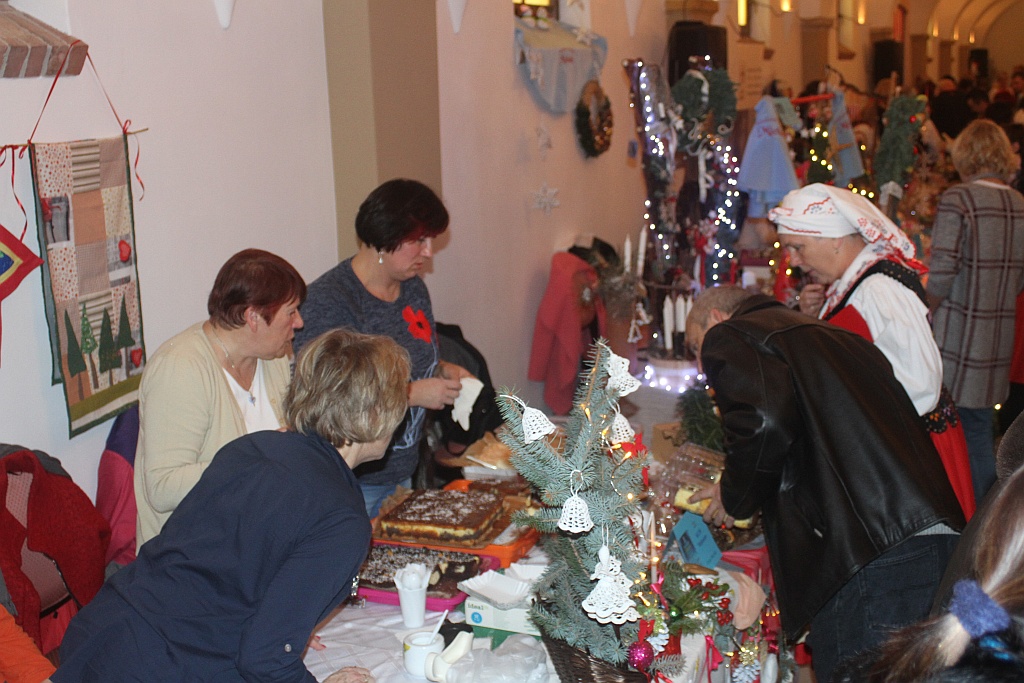 W Krotoszycach odbył się Kaczawski Jarmark Bożonarodzeniowy