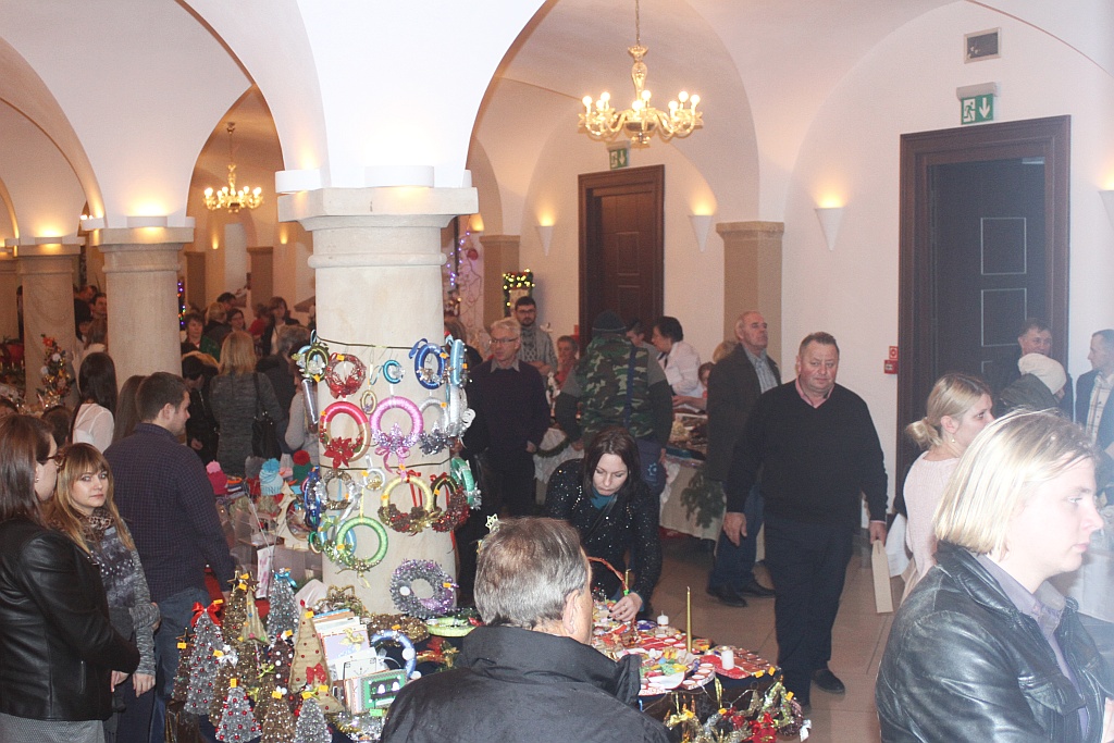 W Krotoszycach odbył się Kaczawski Jarmark Bożonarodzeniowy