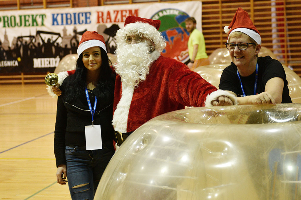 VIII Świąteczny Turniej Charytatywny na Piekarach