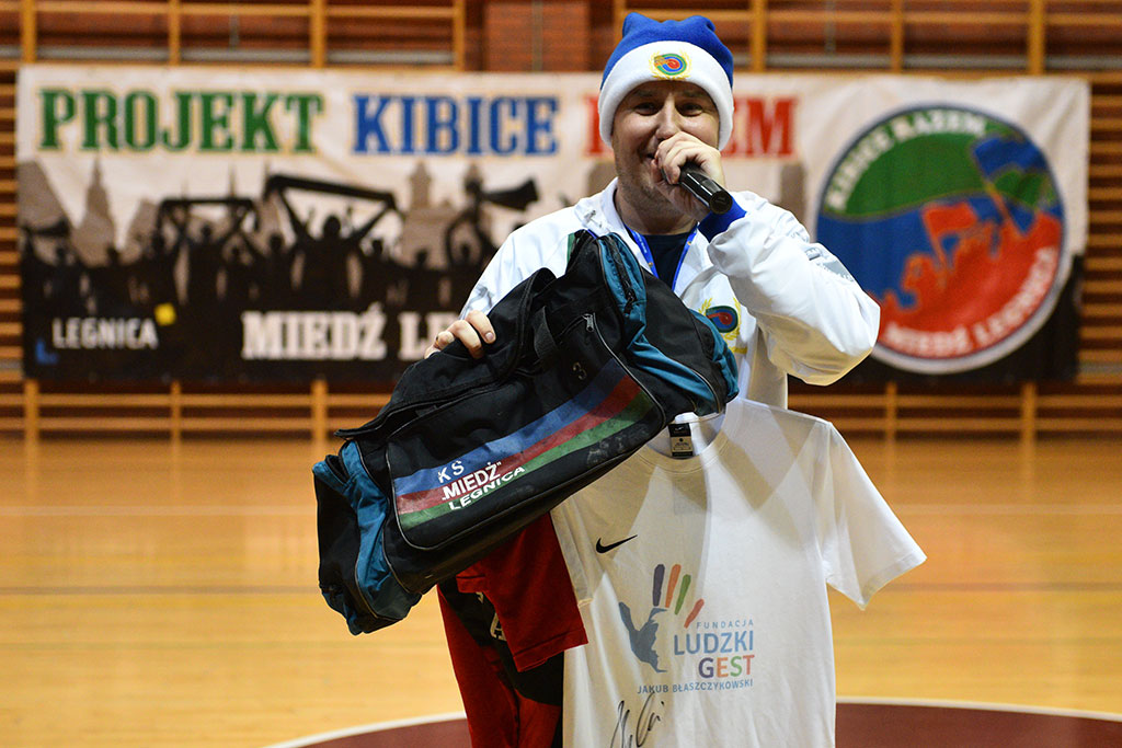 VIII Świąteczny Turniej Charytatywny na Piekarach